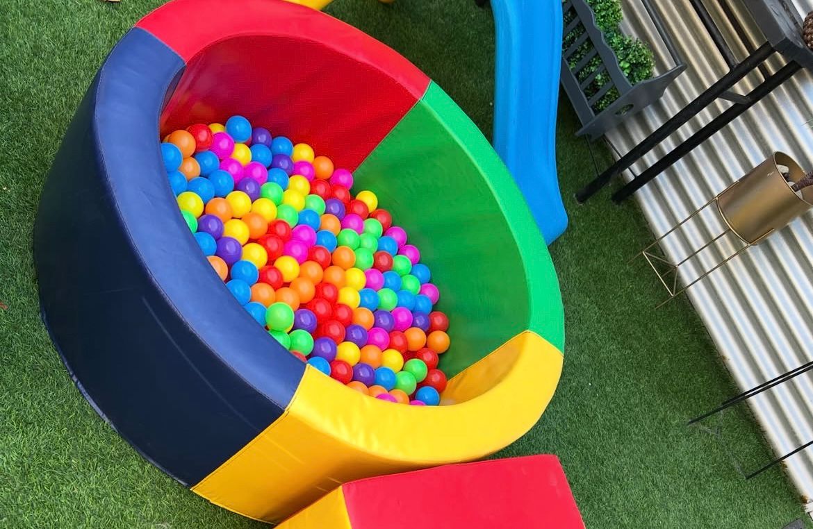 piscina pelotas redonda